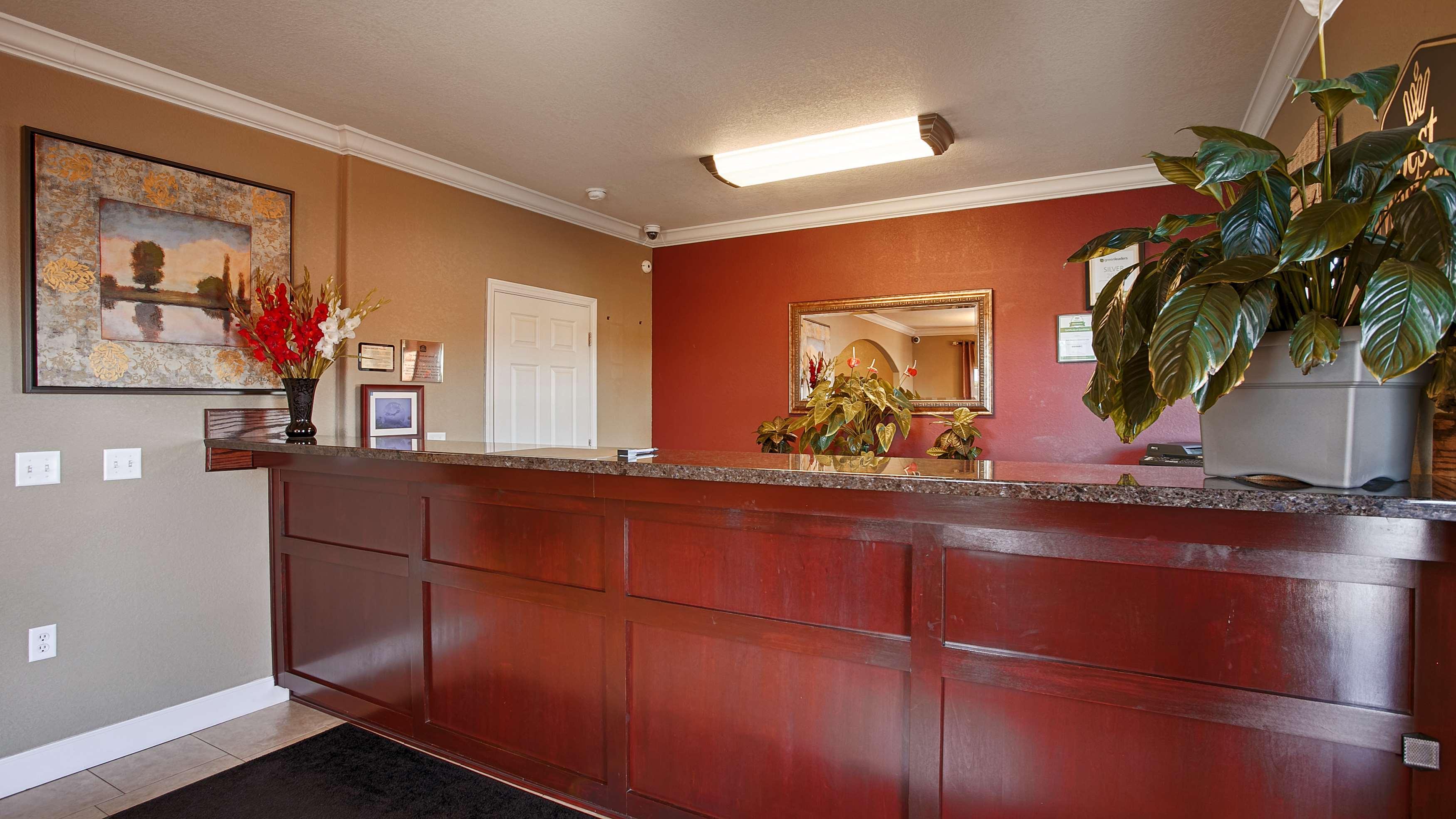 Best Western Anderson Inn Екстериор снимка