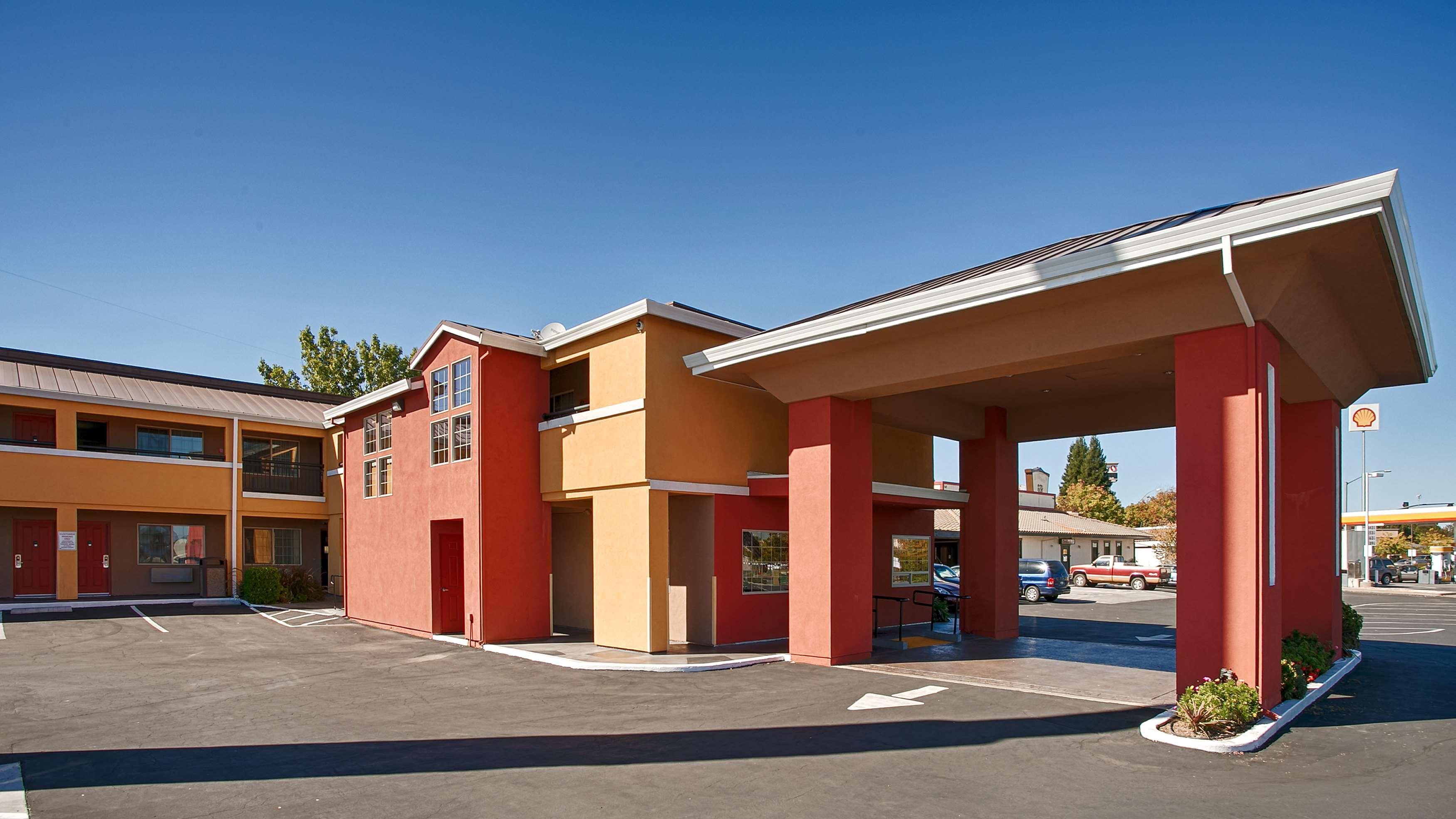 Best Western Anderson Inn Екстериор снимка